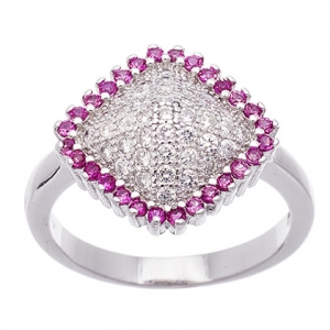 anillo rombo pavee con piedras blancas en el centro y piedras rosas alrededor